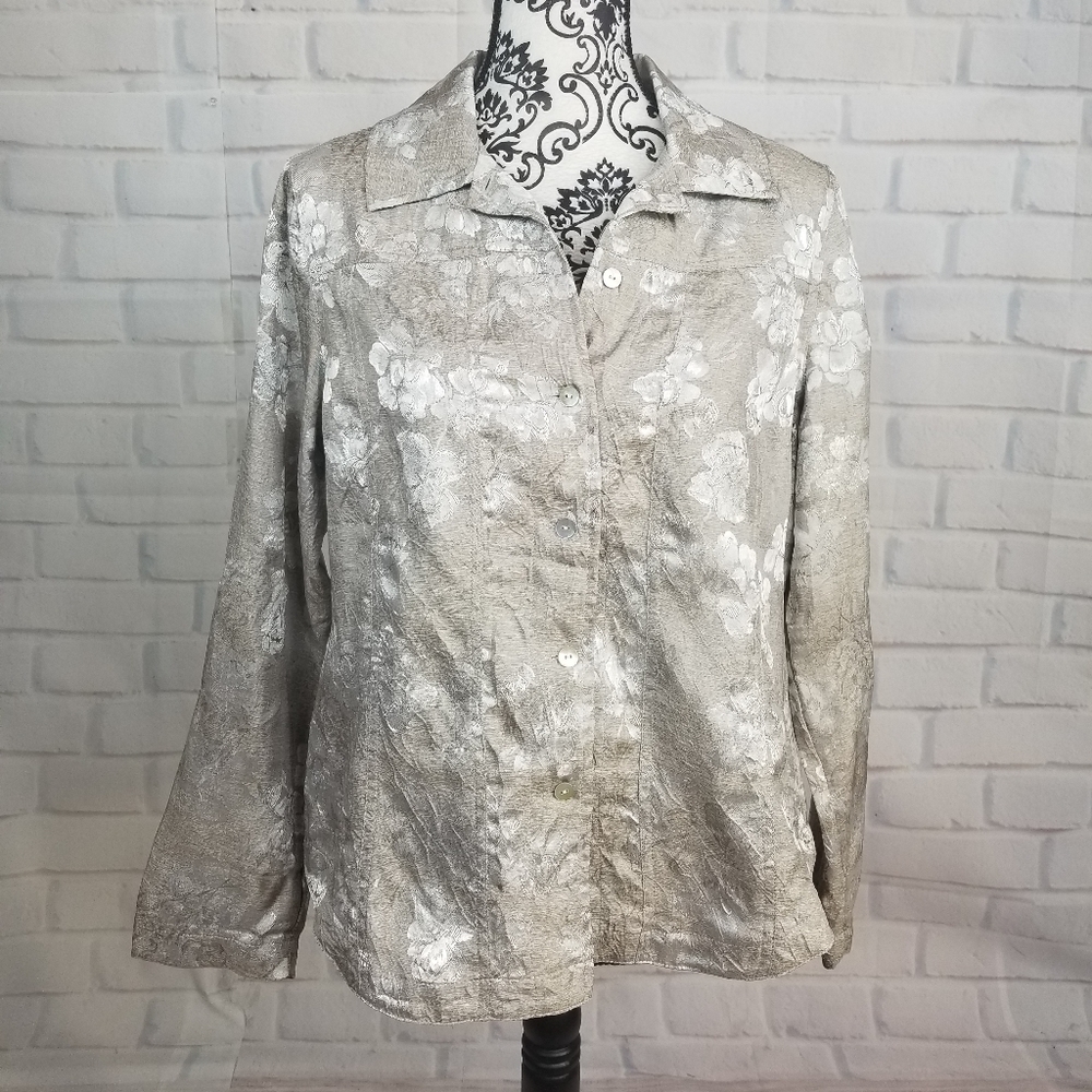Chico's button front floral shirt long sleeve sz 1